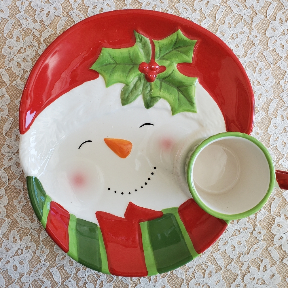 Celebrating Home Santa plate & cup  Stoneware New